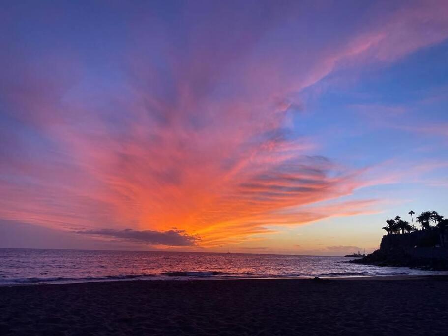Stunning Sunset Ocean View Apt. Taurito