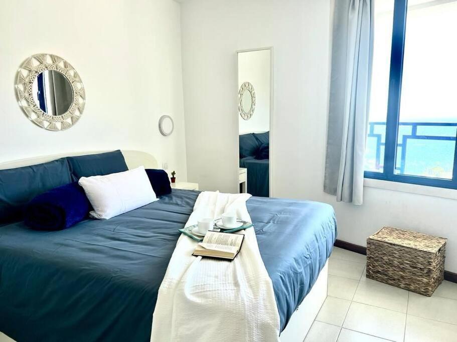Stunning Sunset Ocean View Apt. Apartment *
